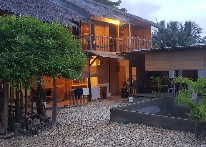 Babu Backpackers Ostello *