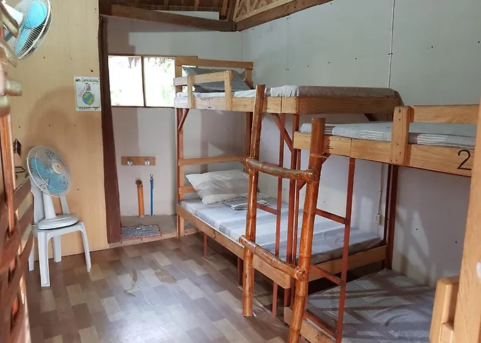 Babu Backpackers Moalboal